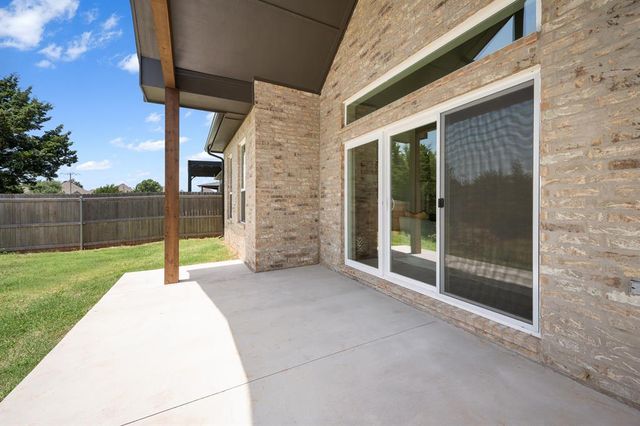 5812 NW 154th Terrace, Edmond, OK 73013