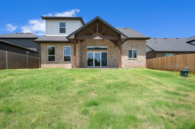 5812 NW 154th Terrace, Edmond, OK 73013