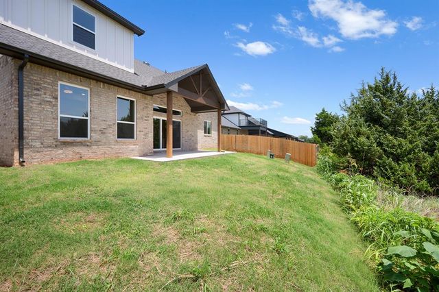 5812 NW 154th Terrace, Edmond, OK 73013