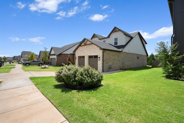 5812 NW 154th Terrace, Edmond, OK 73013
