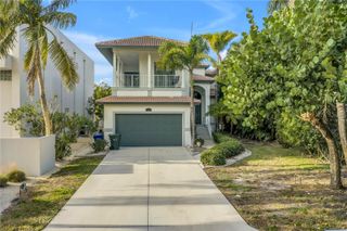 513 VENICE LANE, Sarasota, FL 34242