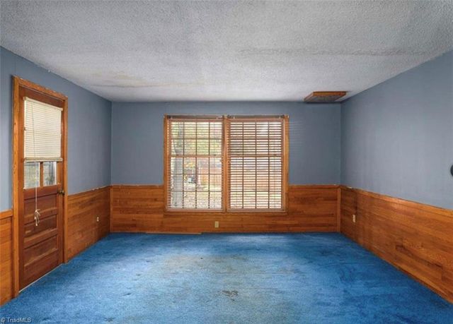 1526 Ann Arbor Court, High Point, NC 27265