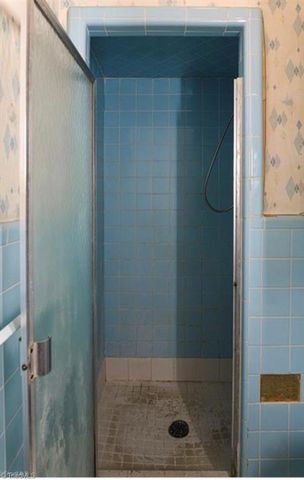 1526 Ann Arbor Court, High Point, NC 27265