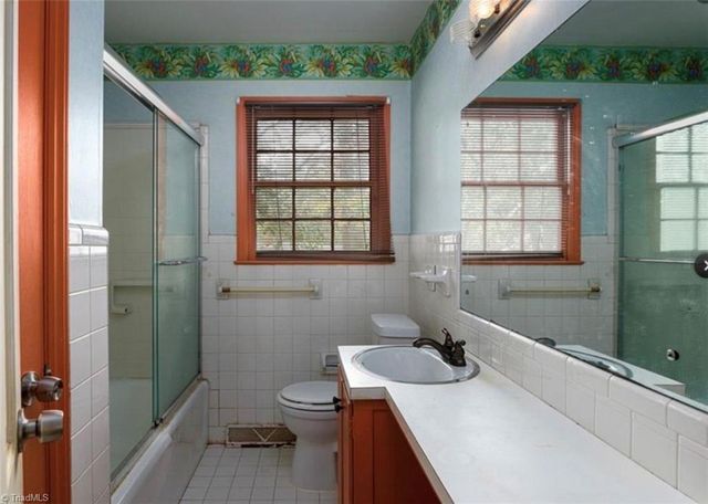 1526 Ann Arbor Court, High Point, NC 27265