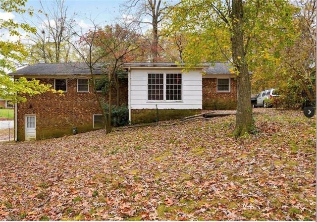 1526 Ann Arbor Court, High Point, NC 27265