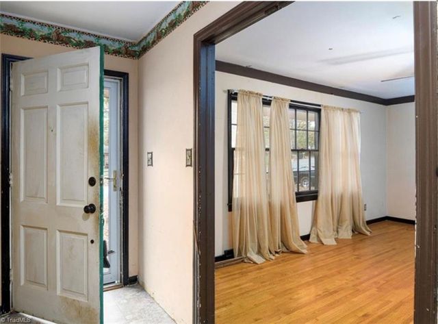 1526 Ann Arbor Court, High Point, NC 27265