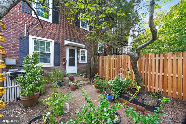 4901 30TH ST S, Arlington, VA 22206