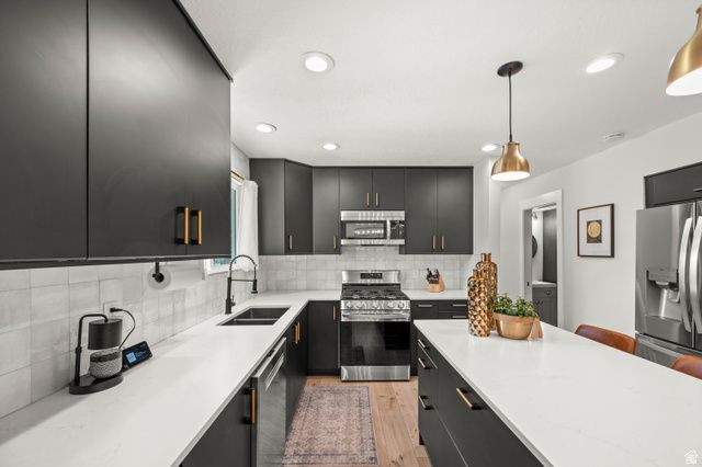 662 E DOWNING ST, Midvale, UT 84047
