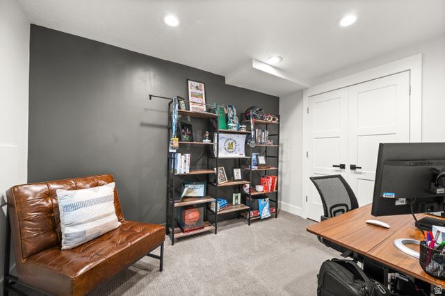 662 E DOWNING ST, Midvale, UT 84047