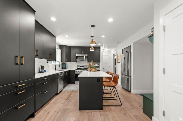 662 E DOWNING ST, Midvale, UT 84047