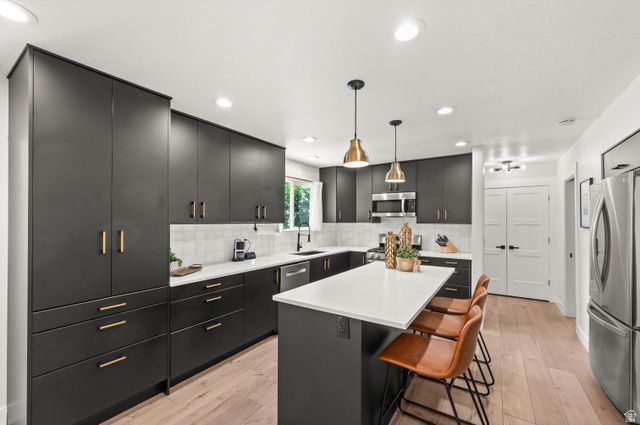 662 E DOWNING ST, Midvale, UT 84047