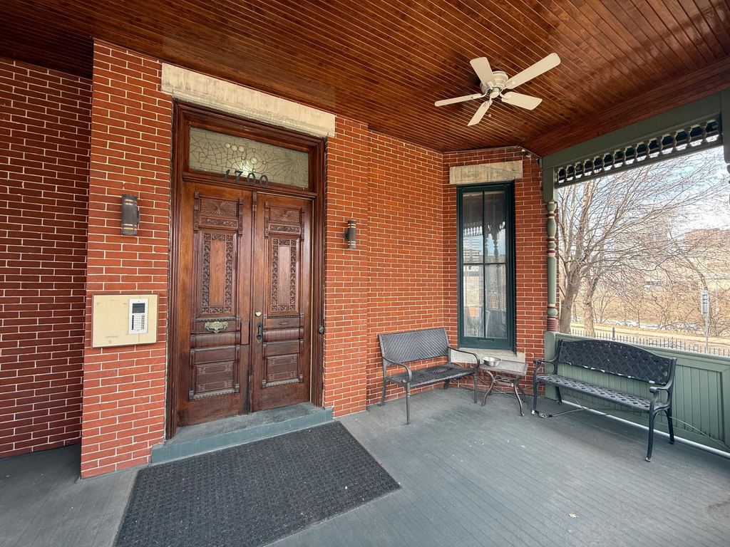 1700 3rd Avenue S, Minneapolis, MN 55404 — photo 2