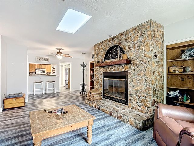 300 MINNESOTA AVENUE, St Cloud, FL 34769