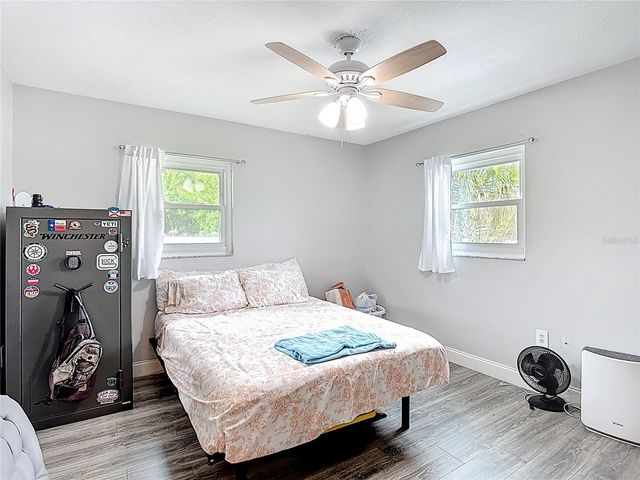 300 MINNESOTA AVENUE, St Cloud, FL 34769