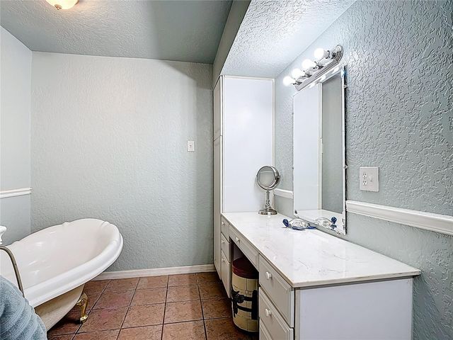 300 MINNESOTA AVENUE, St Cloud, FL 34769