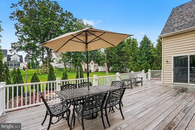 102 ITHAN LN, Collegeville, PA 19426