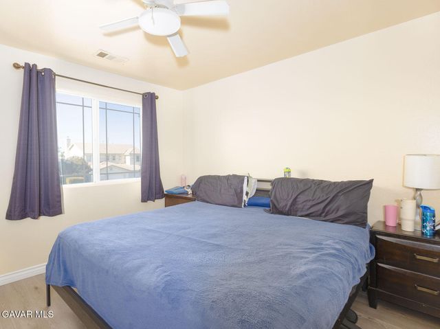 3102 Topaz Lane, Lancaster, CA 93535