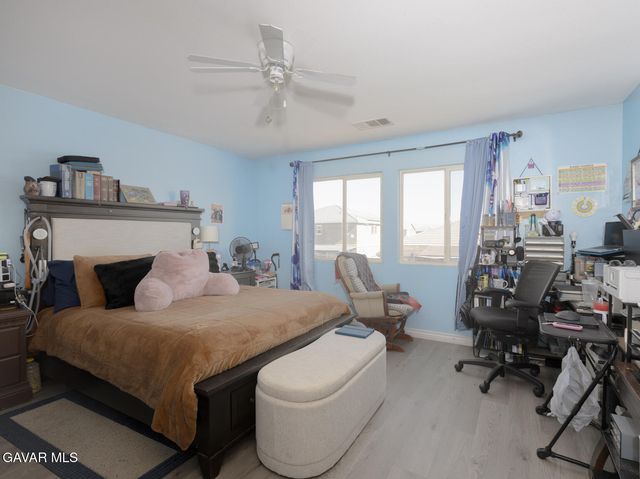 3102 Topaz Lane, Lancaster, CA 93535