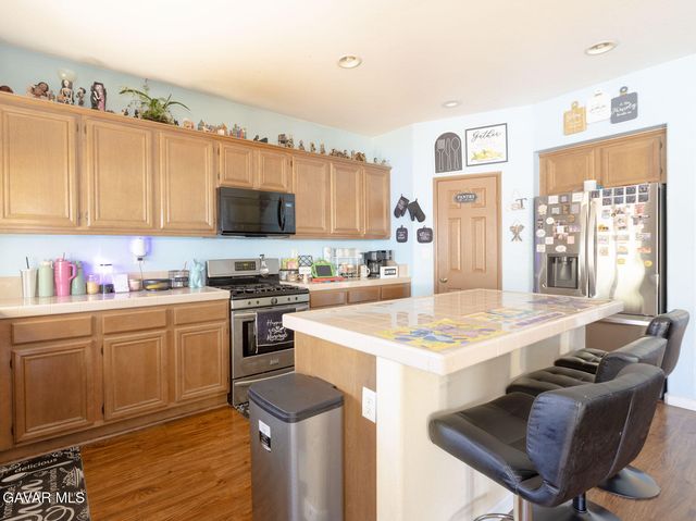 3102 Topaz Lane, Lancaster, CA 93535