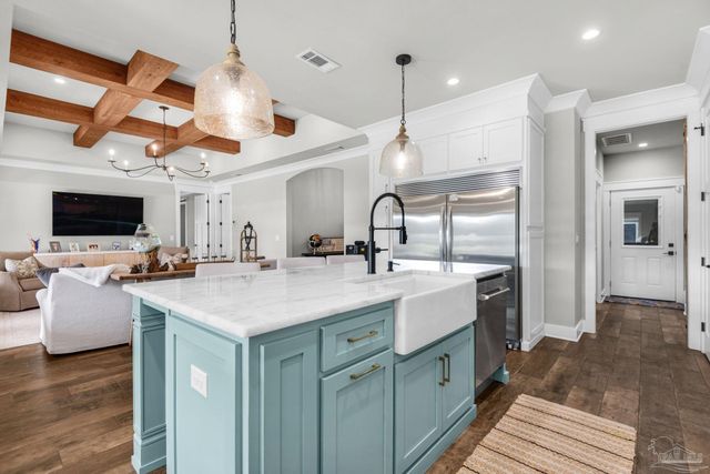 3275 Melvin Dr, Pace, FL 32571