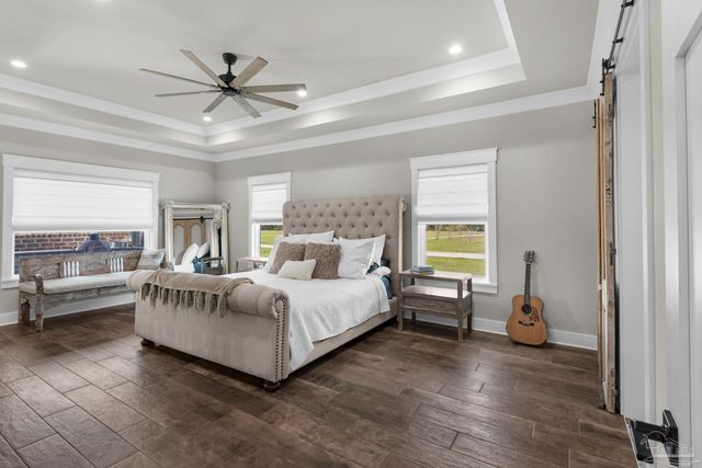 3275 Melvin Dr, Pace, FL 32571