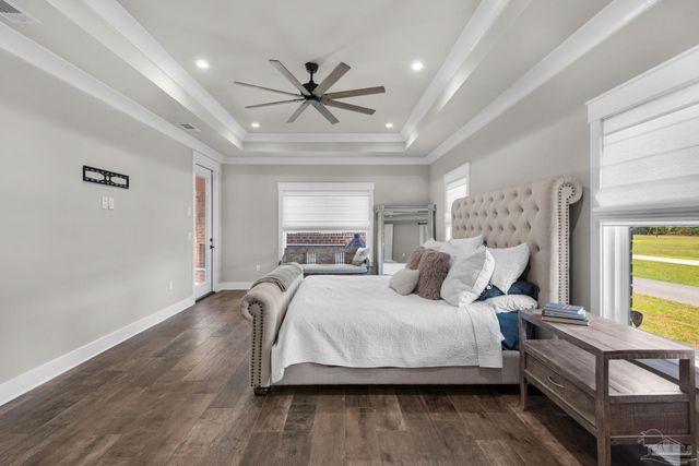 3275 Melvin Dr, Pace, FL 32571