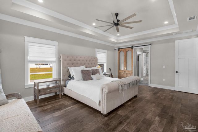 3275 Melvin Dr, Pace, FL 32571