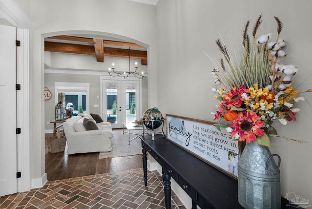 3275 Melvin Dr, Pace, FL 32571