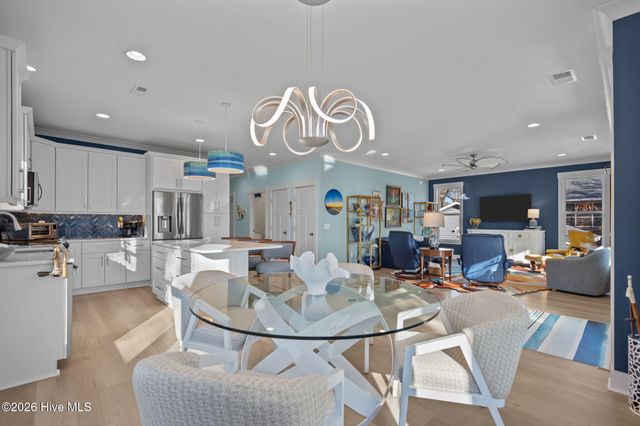 115 SE 12th Street, Oak Island, NC 28465