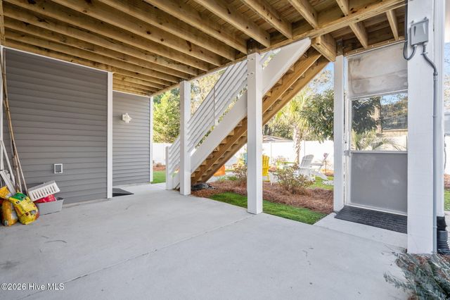 115 SE 12th Street, Oak Island, NC 28465