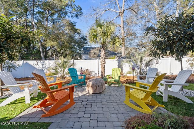 115 SE 12th Street, Oak Island, NC 28465