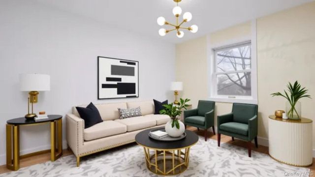 4518 Richardson Avenue, Bronx, NY 10470