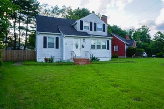 381 Oak Street, East Hartford, CT 06118