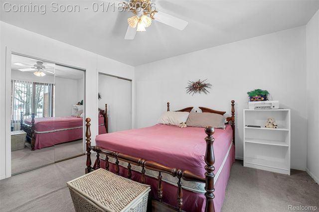 30352 Windsor 21, Gibraltar, MI 48173