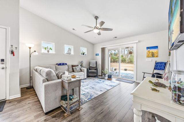 1522 Jardine Loop, Little River, SC 29566