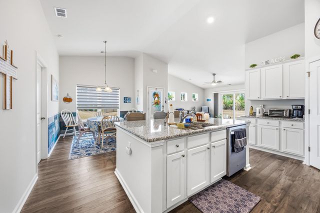 1522 Jardine Loop, Little River, SC 29566