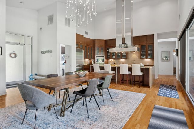 613 N Bailey Avenue, Fort Worth, TX 76107