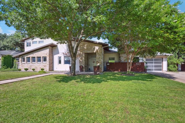 613 N Bailey Avenue, Fort Worth, TX 76107