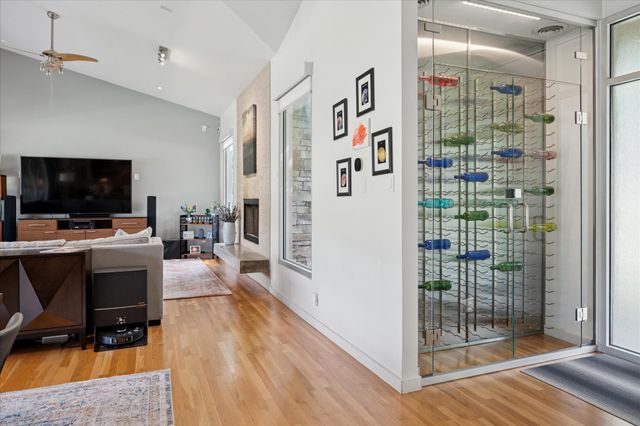 613 N Bailey Avenue, Fort Worth, TX 76107