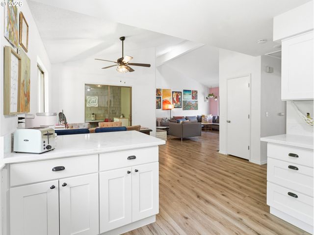 14405 Sw 27TH Ct, Beaverton, OR 97008