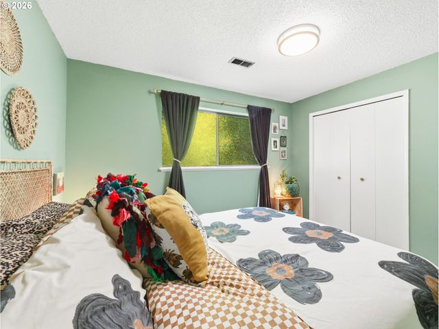 14405 Sw 27TH Ct, Beaverton, OR 97008
