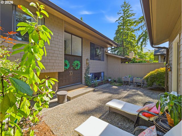 14405 Sw 27TH Ct, Beaverton, OR 97008
