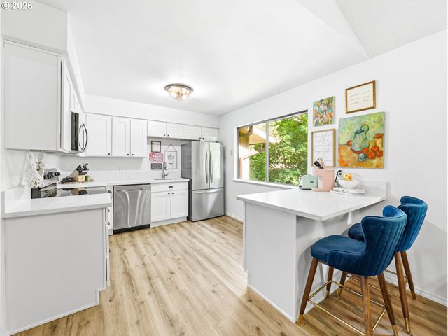 14405 Sw 27TH Ct, Beaverton, OR 97008