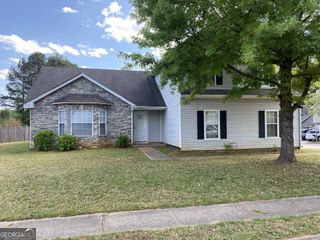 2761 Rambling Way, Lithonia, GA 30058