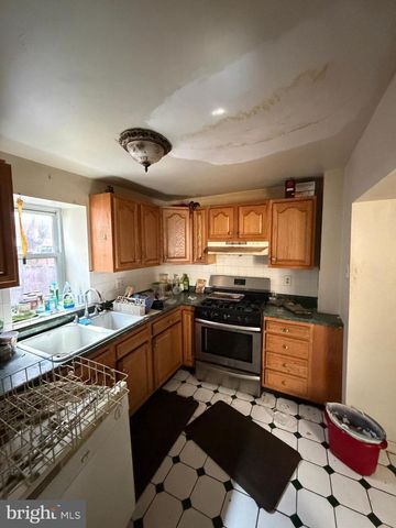 1842 CHRISTIAN ST, Philadelphia, PA 19146