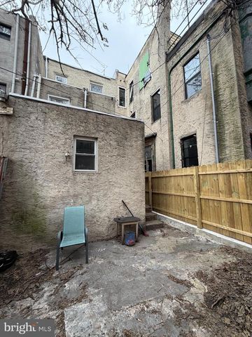 1842 CHRISTIAN ST, Philadelphia, PA 19146