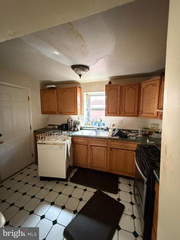1842 CHRISTIAN ST, Philadelphia, PA 19146