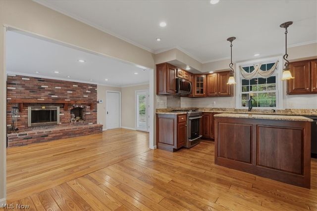 27 Ashwood Place, Vienna, WV 26105