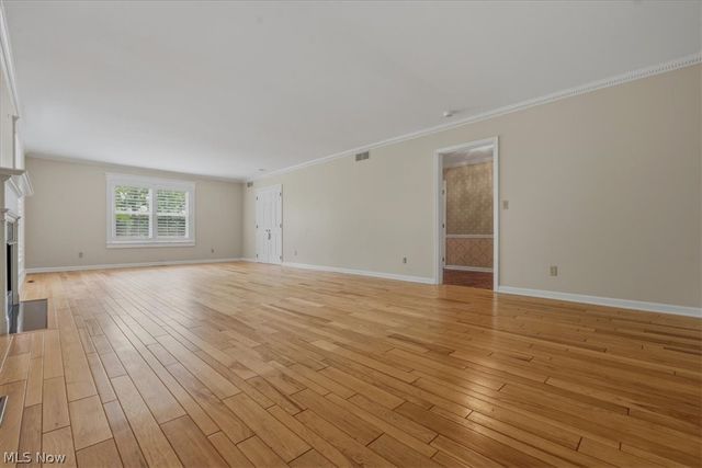 27 Ashwood Place, Vienna, WV 26105