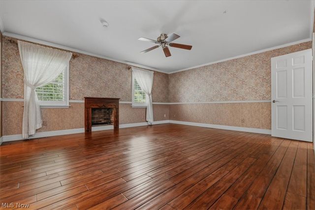 27 Ashwood Place, Vienna, WV 26105